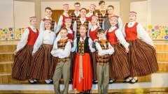 ŁOTWA - Daugavpils - Folk Dance Groups "Pienupīte" and "Dzīsmeite"